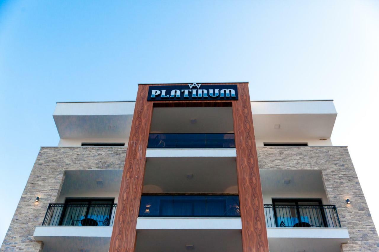 Hotel Platinum 乌尔齐尼 外观 照片